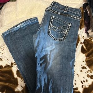Cowgirl Tuff bootcut jeans. 28x33